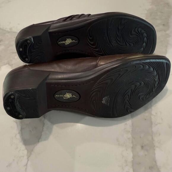 Michel M Pineapple Leather Slip On Wedge Clogs Women's 10M Brown Comfort Casual - Picture 8 of 10